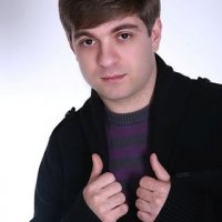 Асриянц Эдуард