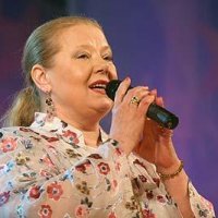 Сенчина Людмила