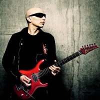 Joe Satriani